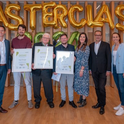 Nationalratsabgeordneter Joachim Schnabel, Marcel Raunnigger (Ferment Freude), Franz Mosshammer (Fleischerei Mosshammer GmbH in Vertretung von Sepp Mosshammer), Dominik Hütter (Marry the berried ice tea GmbH), Susanne Urschler (Leiterin Styrian Food Hub, SFG), Christoph Ludwig (GF SFG), Viktoria Schnaderbeck (Ehemalige Fußballnationalteamspielerin)